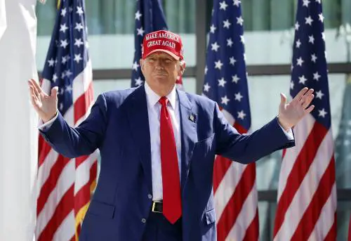 Usa, la gara tra Paperoni lancia la corsa di Trump