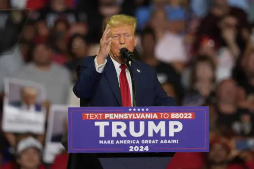 "Kiev e Mosca al tavolo dei negoziati". Così Trump vuole porre fine alla guerra in Ucraina