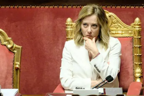 Semplificazioni, il piano Meloni per abbattere il mostro burocrazia