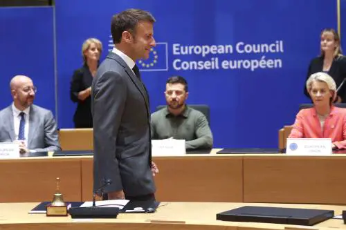 Von der Leyen vede il bis. Ma c'è il rebus parlamento