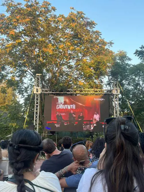 Due dimissioni e presa di distanza. Il pugno di Fdi sui deliri antisemiti