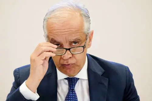 Truffe e irregolarità sui "lavori": ora cambia il decreto flussi