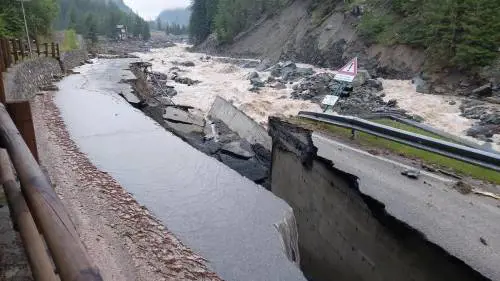 Cogne, mille turisti evacuati. "Ora salviamo la stagione"