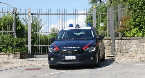 Giacomo Bozzoli, spariti anche moglie e figlio. "Via almeno da 10 giorni"