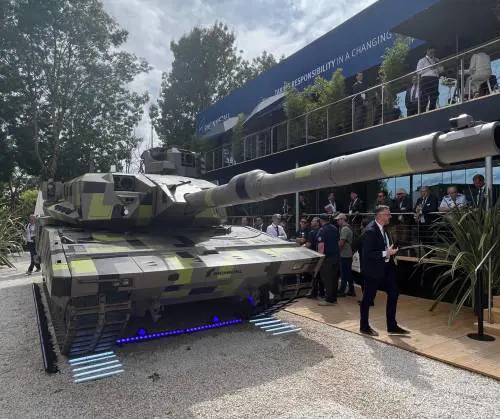 Accordo Leonardo e Rheinmetall su tank e corazzati all'Italia: ecco cosa prevede 