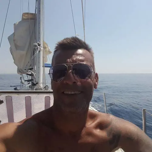 Le botte alla prima moglie, l'arresto, la telefonata. Chi è l'uomo che ha ucciso la fisioterapista a Roma