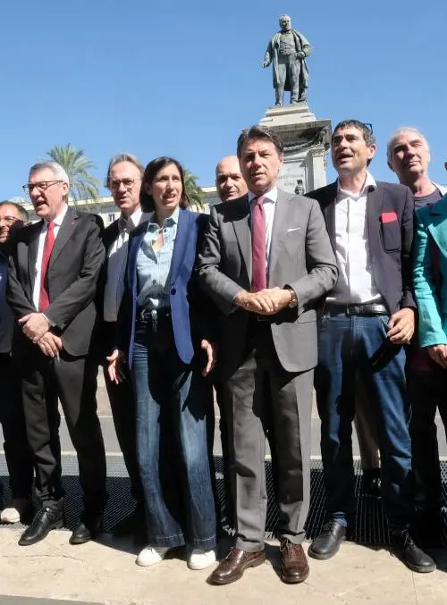 Supermedia, "distacco di 15 punti": il centrodestra vola, crolla il campo largo 