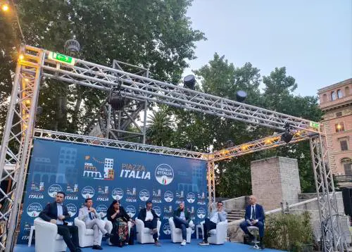 "Via i nostalgici, basta con il clima d'odio verso Gioventù nazionale"