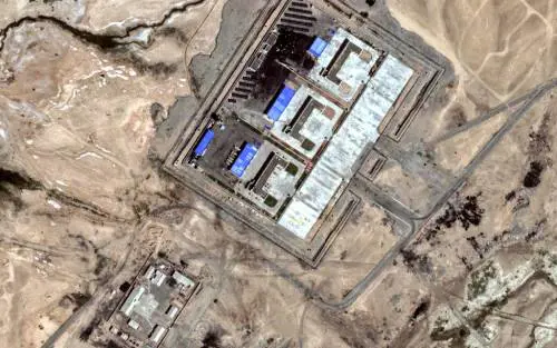 "Costruiscono una base militare segreta": le foto che smascherano i piani cinesi