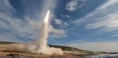 Type-12 schierati: piazzato lo "scudo" di missili per fermare Xi e Kim