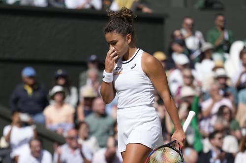 Wimbledon, sfuma il sogno Paolini: l'italiana lotta ma si arrende al terzo set