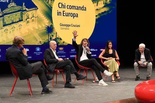 Chi comanda in Europa? Con Sallusti, Giordano e Porro - LIVE