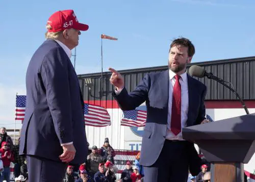 "Il candidato è Vance". La scelta di Donald Trump per la vicepresidenza