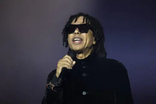"Con la musica popolare canto la società brasiliana"