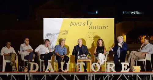 Ponza D'Autore racconta: #lestorie del nostro tempo. Una tre giorni tra cultura e attualità