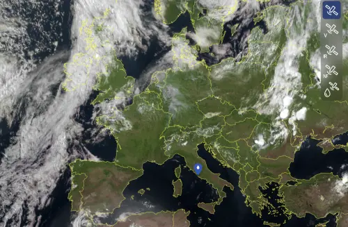 Dal caldo di Caronte ai temporali con grandine: il meteo del fine settimana