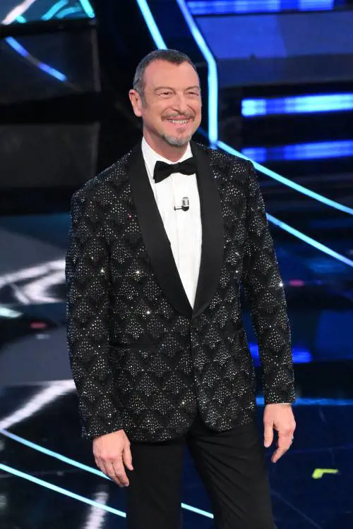 Amadeus si gioca la "Corrida"