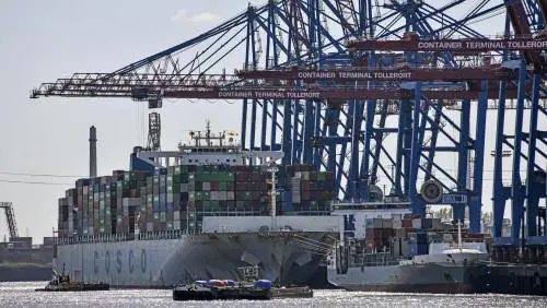 Navi russe in Germania: Mosca aggira le sanzioni anche in Europa