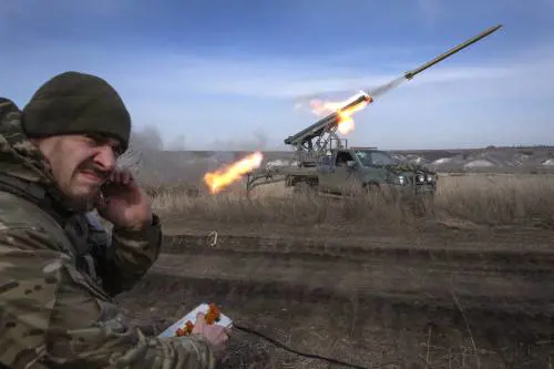Maxi raid russo sulle infrastrutture energetiche: l'Ucraina è in blackout (e al freddo)