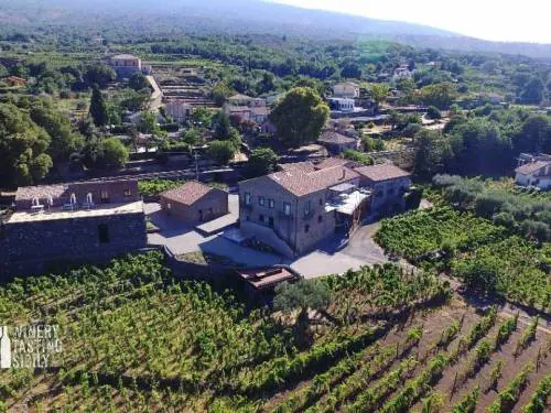 A’ Puddara, la stella dell’Etna