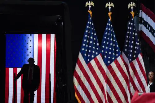 Donazioni e boom social: così Trump ha cambiato la corsa alla Casa Bianca