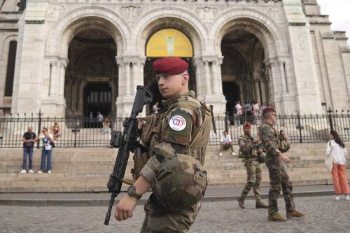 Arresti, minacce e droni. "Israele è nel mirino"