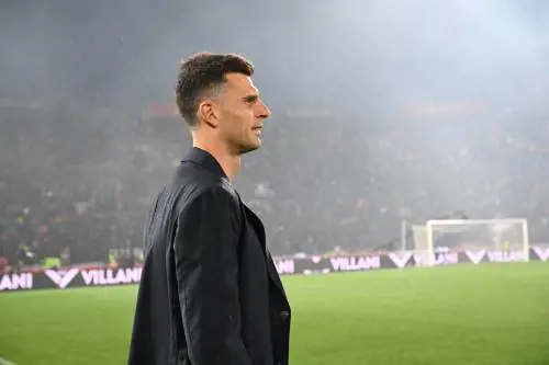 Primo flop per la Juve di Thiago Motta. E corre ai ripari sul mercato: Todibo