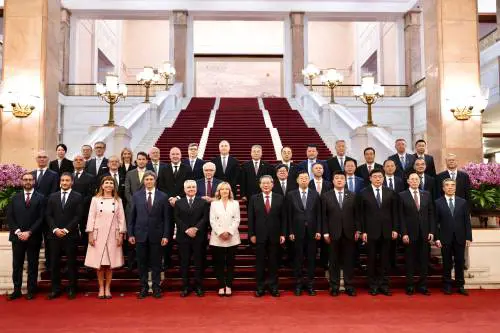 Auto, energie rinnovabili e lotta alla contraffazione. Ecco l'intesa col Dragone