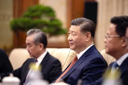 "In arrivo il nuovo caccia invisibile cinese": così Xi Jinping sfida Trump