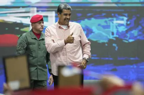 Venezuela, Maduro proclamato presidente. E per le strade inizia a montare la protesta