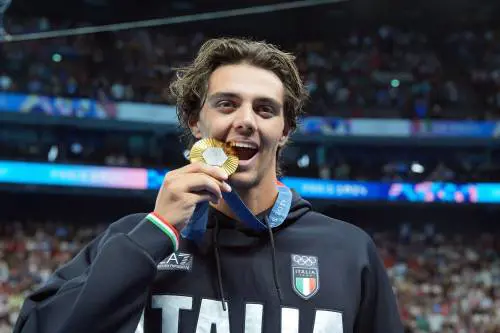 Thomas Ceccon, il re del dorso fa il prodigio