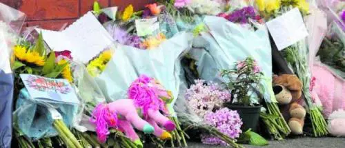 Strage di Southport. Morta la terza bimba. Il cordoglio di Re Carlo