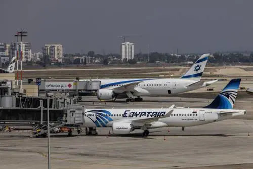 Lufthansa e ITA sospendono i voli per Tel Aviv: timori per l'escalation