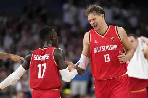 Olimpiadi, Wagner e Schröder fanno 52 punti in due. La Germania asfalta la Francia 85-71