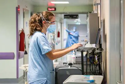 Aggressioni ai sanitari, arrivano gli smartwatch anti violenza