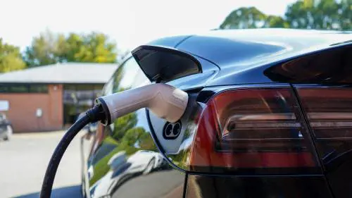 Quattro aziende Ue uniscono le forze, nasce il big delle colonnine elettriche