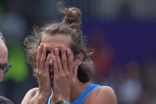 "Come farò?". Tamberi choc: un'altra colica renale. A rischio la finale