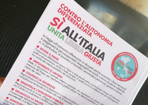 "Fascisti al governo". La sinistra "indottrina" i dipendenti della Regione