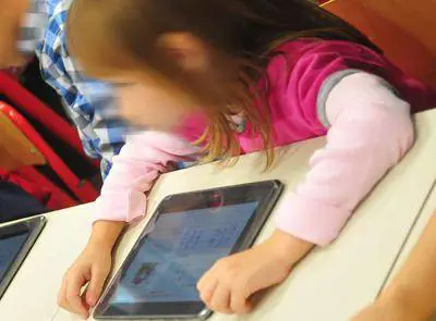 Orfani ucraini a Bergamo, il tribunale blocca il rimpatrio. "Per ora restano in Italia, hanno fatto richiesta di protezione internazionale"