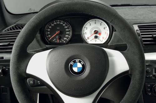 Maxi richiamo di BMW in Cina: 1,3 milioni di vetture per difetto all'airbag