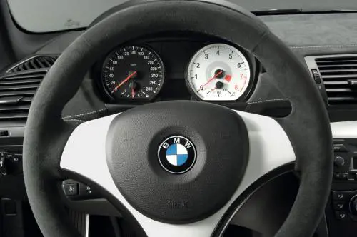 Maxi richiamo di BMW in Cina: 1,3 milioni di vetture per difetto all'airbag