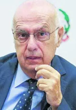 "Nessuna pandemia. Il virus è più insidioso ma c'è un vaccino"