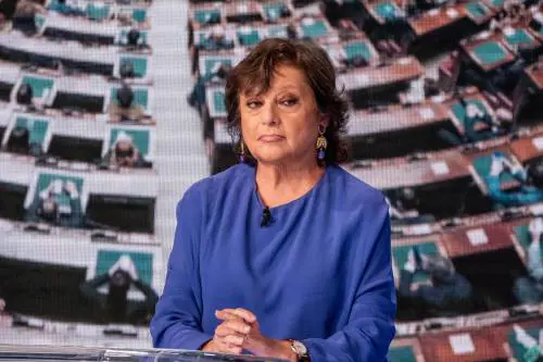 "Ecco la legge per punire chi utilizza i dossier"