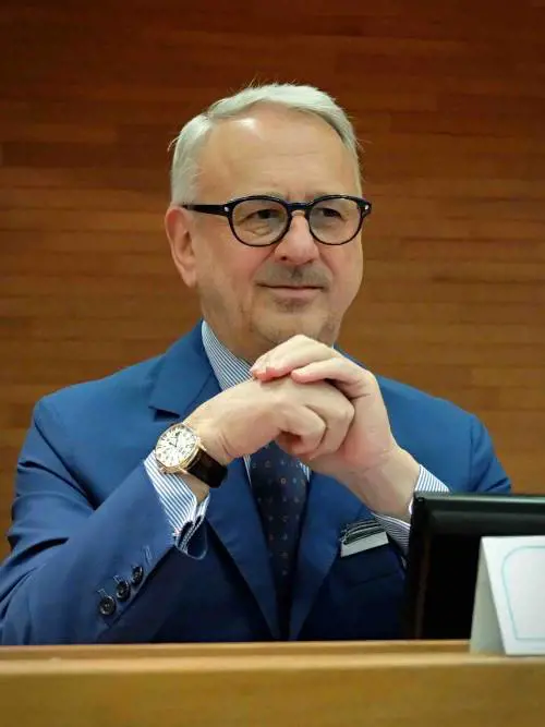 "Sistema giudiziario equilibrato solo con la separazione delle carriere"