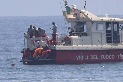 "Cercavano bolle d'aria per sopravvivere". Gli ultimi istanti delle vittime di Palermo