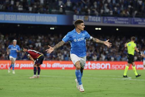 Il Napoli rialza la testa: Di Lorenzo, Kvara e Simeone piegano il Bologna 3-0