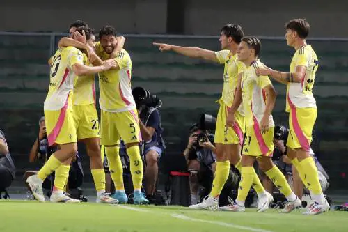 La Juve cala il tris al Verona e vola in vetta alla classifica da sola