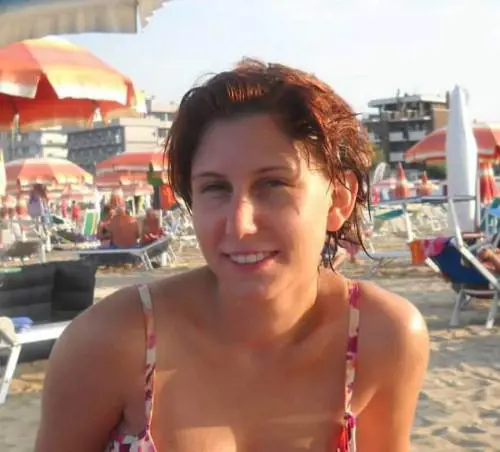 Così il killer di Sharon è rimasto invisibile. Le tre vie di fuga in 850 metri