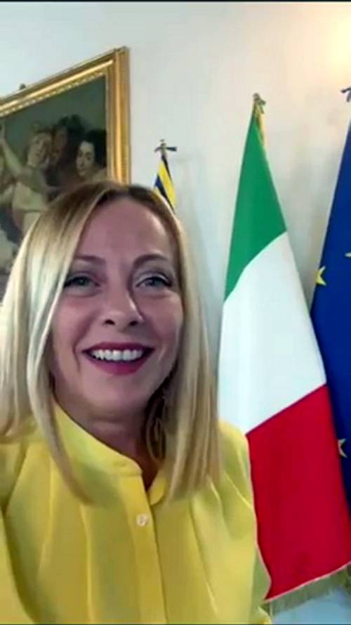 Giorgia ritorna con un video. "Eccomi qua, sono ricomparsa: farò buon uso di questa energia"