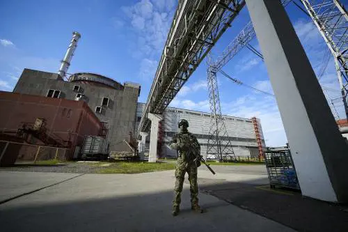 Ucraina, proposta Usa: zona neutrale attorno a Zaporizhzhia sotto il controllo di Washington 